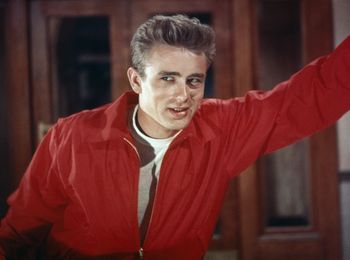 70 lat temu James Dean zginął w wypadku samochodowym. Pozostaje symbolem buntu