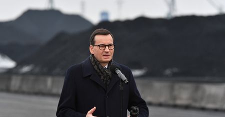 Wystarczyło zdjęcie polityków PiS. Niedowieziony węgiel z rządowego programu odnalazł się błyskawicznie