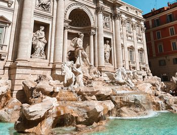 Turyści nie będą zadowoleni. Podejście do fontanny będzie płatne