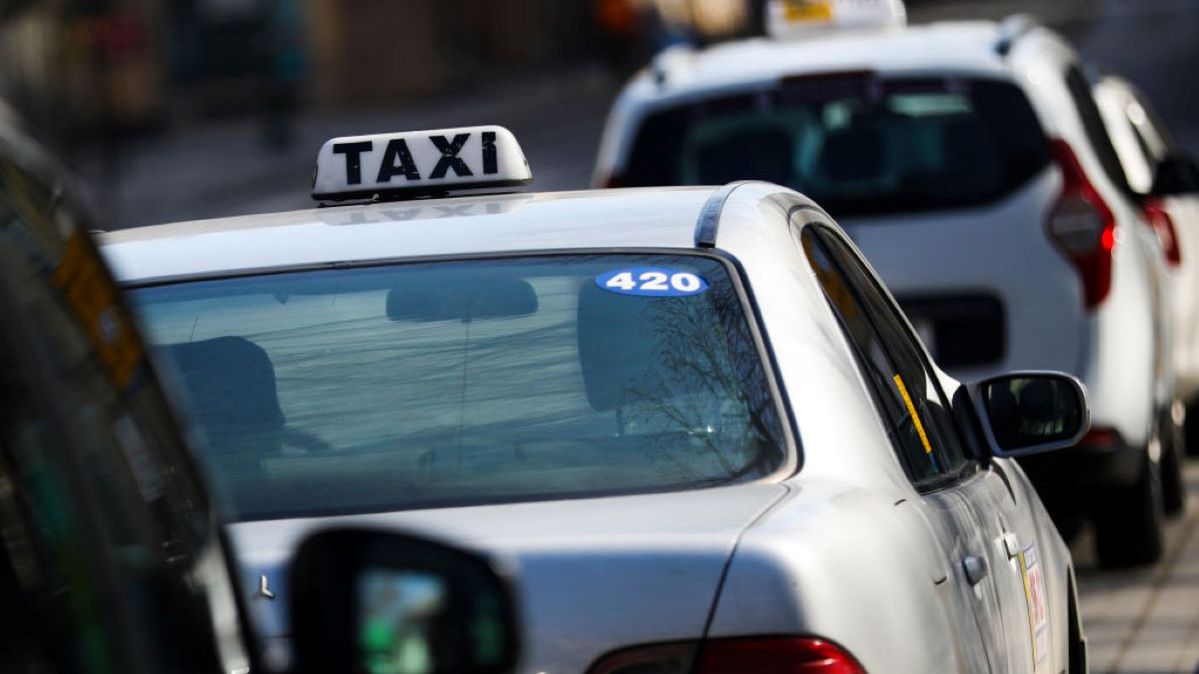 Kobieta zapłaciła ogromną kwotę za przejazd taksówką 