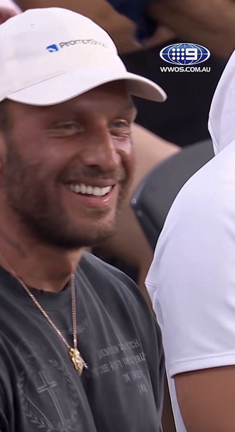 Zawstydzony Georgios Frangulis 