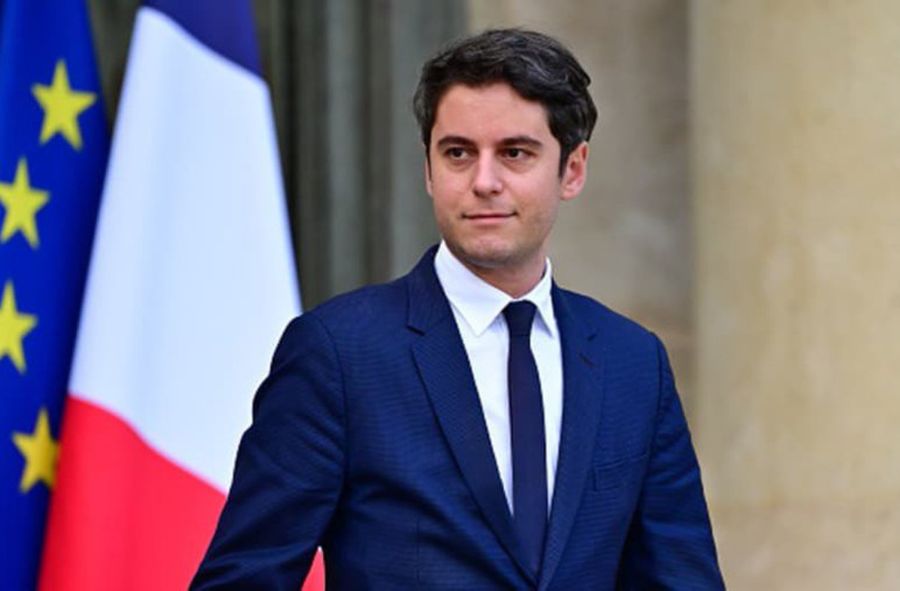 Premier Francji gejem