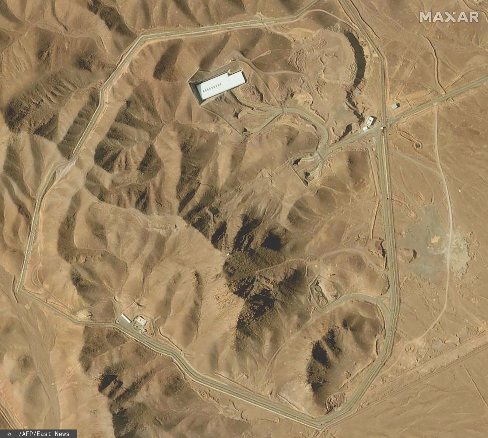 Archiwum zagraniczne East News 2025-06
This handout satellite image provided by Maxar Technologies and taken on February 12, 2025 shows an overview of the Fordo (Fordow) uranium enrichment facility, south of the capital Tehran. Iranian authorities said on June 13 that nuclear sites at Fordow and Isfahan have not been hit in Israel strikes, according to the head of the International Atomic Energy Agency. (Photo by Satellite image �2021 Maxar Technologies / AFP) / RESTRICTED TO EDITORIAL USE - MANDATORY CREDIT "AFP PHOTO / Satellite image �2021 Maxar Technologies " - NO MARKETING - NO ADVERTISING CAMPAIGNS - DISTRIBUTED AS A SERVICE TO CLIENTS - The watermark may not be removed/cropped / THE WATERMARK MAY NOT BE REMOVED/CROPPED
-