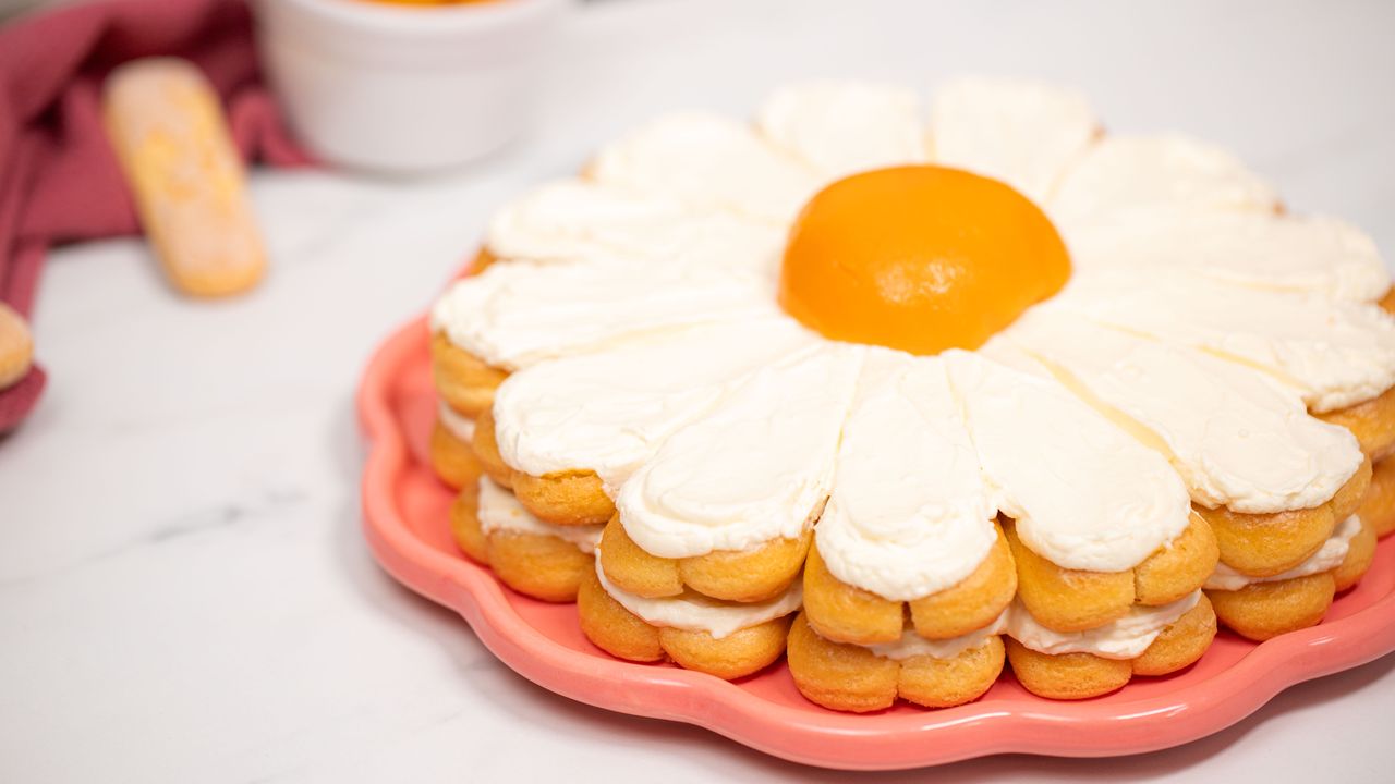 Zamiast klasycznego ciasta robię jadalny kwiatek. Nawet teściowa jest pod wrażeniem