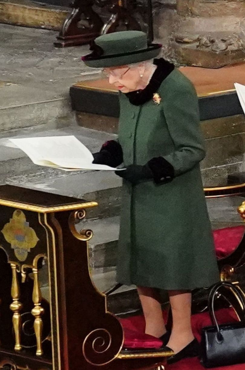 Brytyjska rodzina królewska uczciła pamięć księcia Filipa podczas nabożeństwa w Westminster Abbey