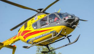 Tragedia w Trutach. Dwóch nastolatków na hulajnodze wjechało pod auto