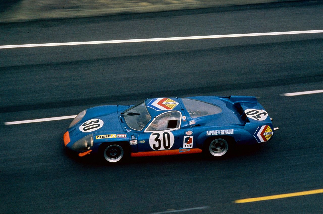 Alpine A220