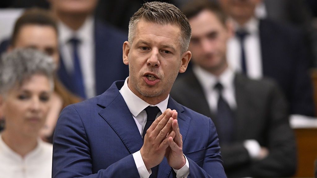 Peter Magyar mówi o "marionetkach" Viktora Orbana