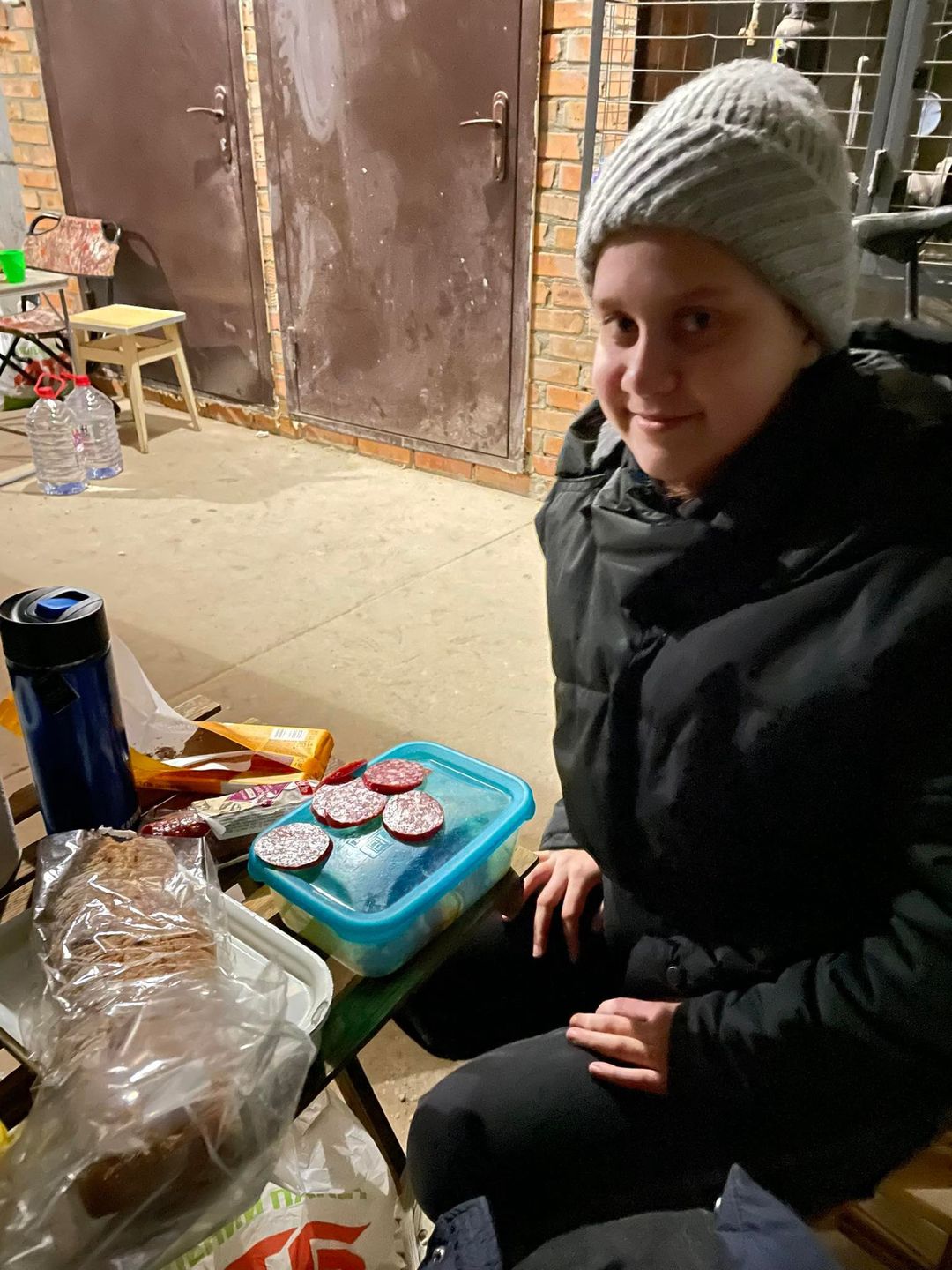 Siostra Oleksandry w schronie