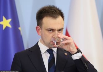 Raport ministerstwa o stanie finansów Polski. Są komentarze