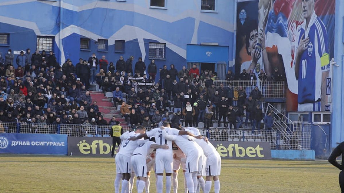 Piłkarze Partizana przed meczem