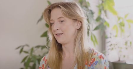 Lara Gessler pokazuje urokliwe mieszkanie w starej kamienicy. "Światło to największy luksus" (ZDJĘCIA)