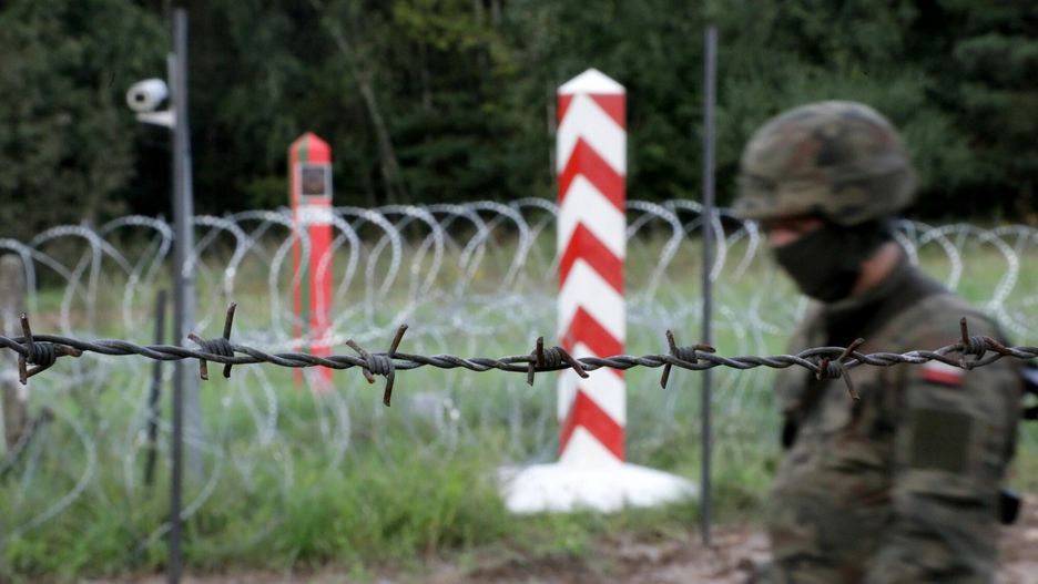 Nowy sondaż. Polacy o zasadach stanu wyjątkowego 