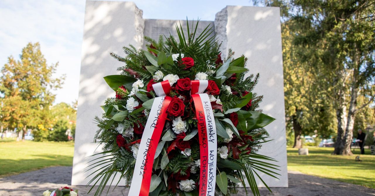 Toruń: Hołd dla ofiar Zbrodni Pomorskiej w Parku Pamięci