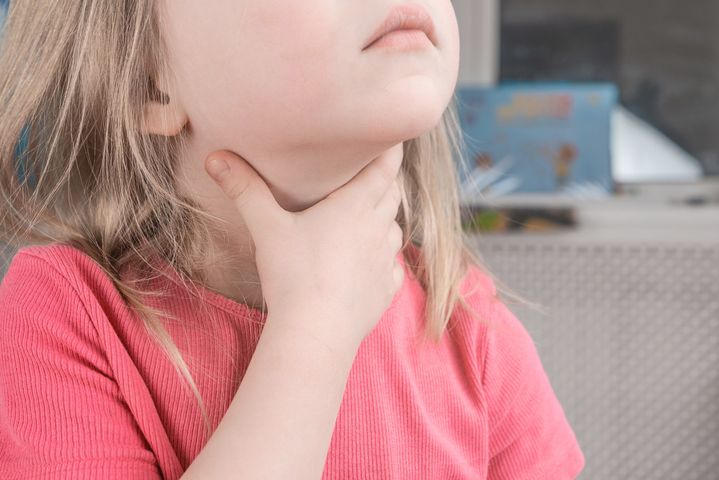 Chore gardło u dziecka – co robić?