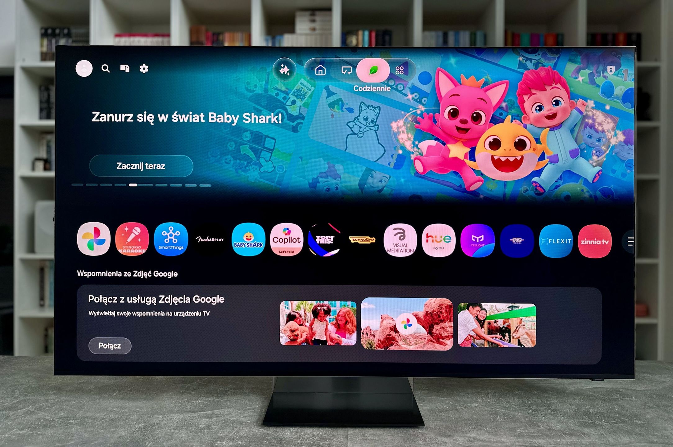 Samsung Micro RGB 65R95H - panel "codzienny"