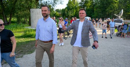 "Mają wypaść z list". Ostatnie godziny reanimacji Trzeciej Drogi