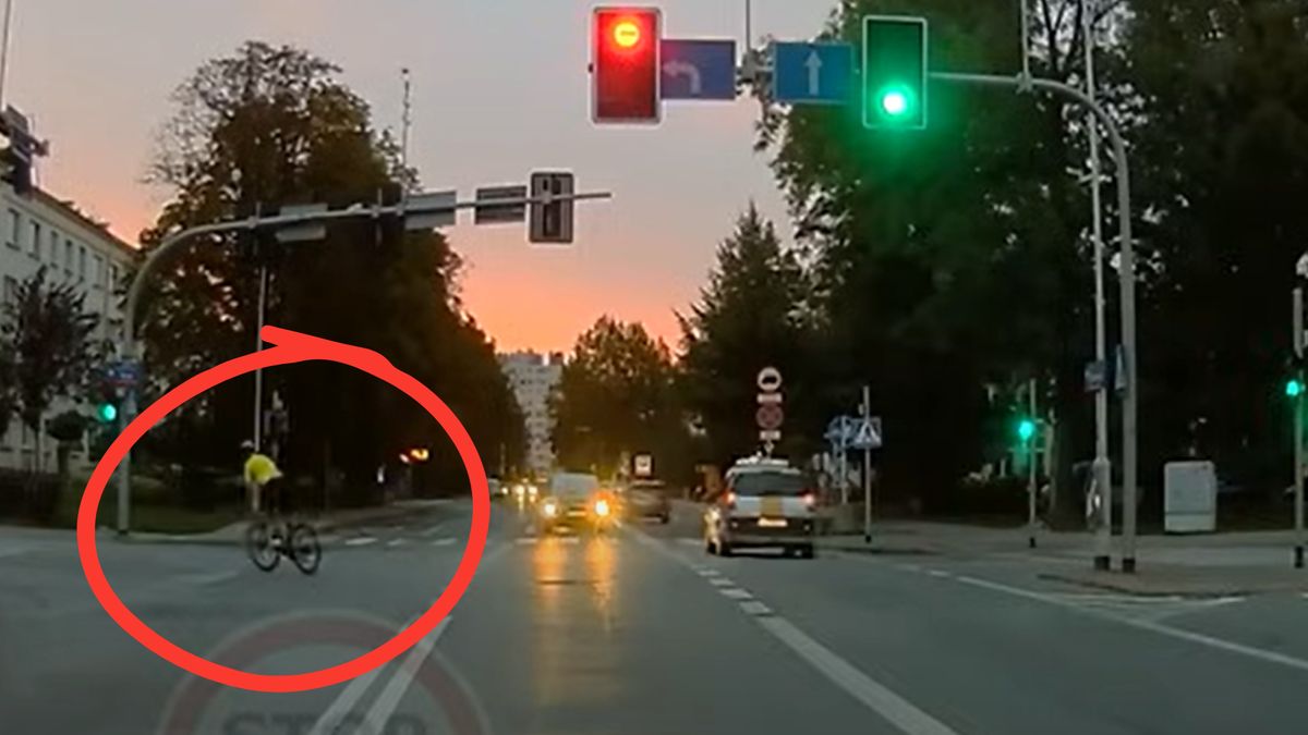 Rowerzysta nic nie rob sobie z kodeksy drogowego