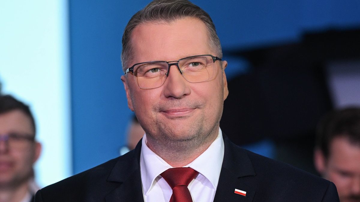Przemysław Czarnek nominowany do walki o stanowisko premiera.
