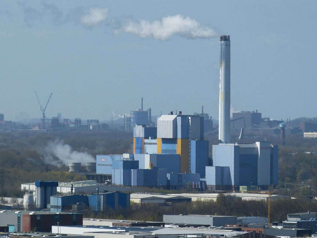 śląskie. Władze GZM chcą wybudować kilka mniejszych spalarni.