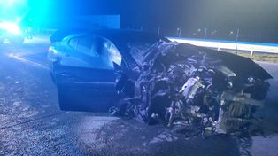 Poważny wypadek na autostradzie A1 pod Częstochową. Prosty błąd mógł mieć tragiczne skutki. Dwie osoby trafiły do szpitala