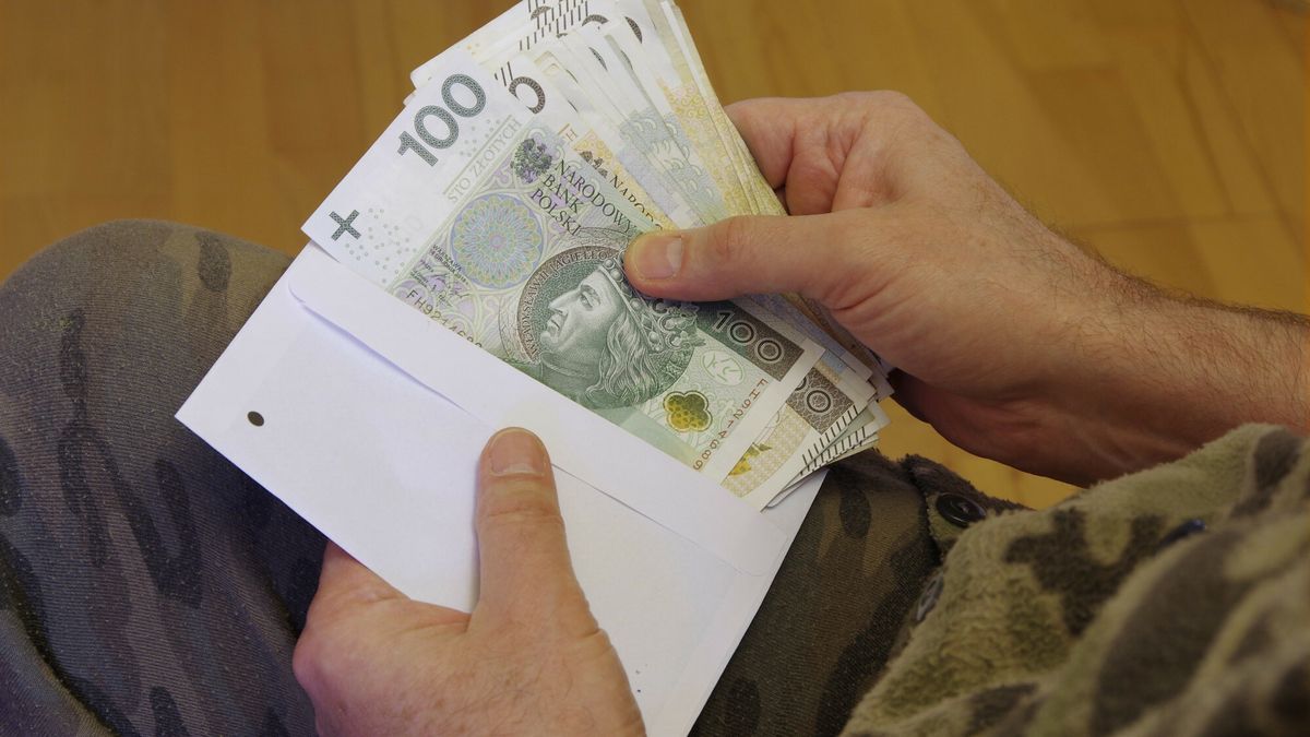 Wyższa waloryzacja ma złagodzić skutki inflacji dla emerytów