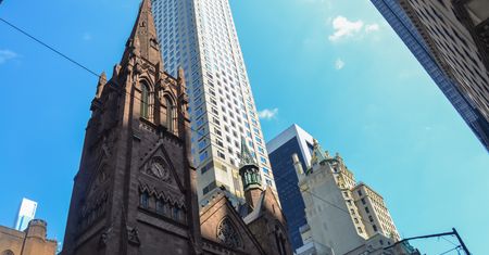 Archidiecezja z USA sprzedaje siedzibę. Pieniądze pójdą na wypłatę odszkodowań