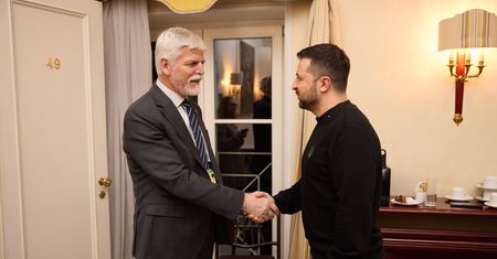 Ukrainie brakuje amunicji? Prezydent Czech znalazł rozwiązanie