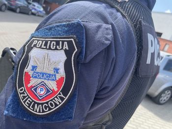 Stargard: Poszukiwana ukryła się w szafce pod zlewem. Policjanci nie dali się zwieść