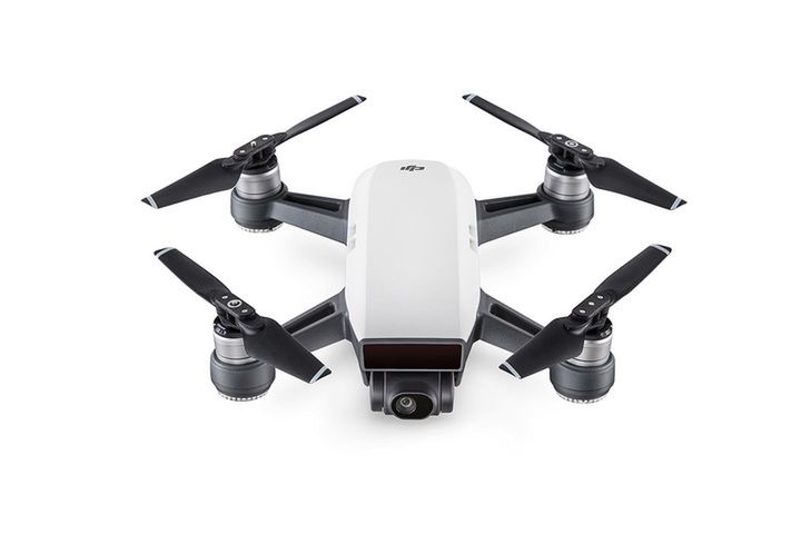DJI Spark - dron, na którego lepiej nie machać ręką 4