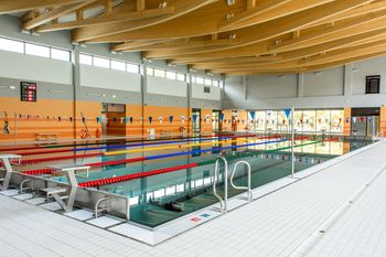 Ostatni dzień przed przerwą. Pływalnia Rataje zamyka się na kilka tygodni