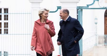 Europejska gospodarka "ucieka z płytkiej recesji". Są nowe dane