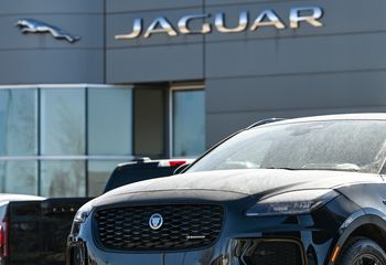 Jaguar zamyka rozdział. Ostatni spalinowy model zjechał z linii