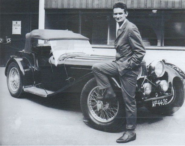 Zbysław Szwaj i jego jaguar ss100