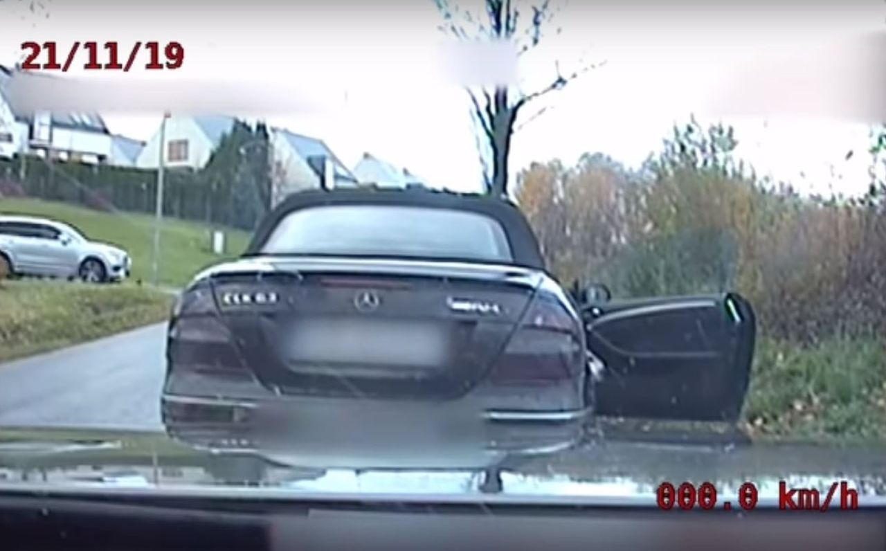 Mercedes CLK 63 AMG ma pod maską 480-konny silnik