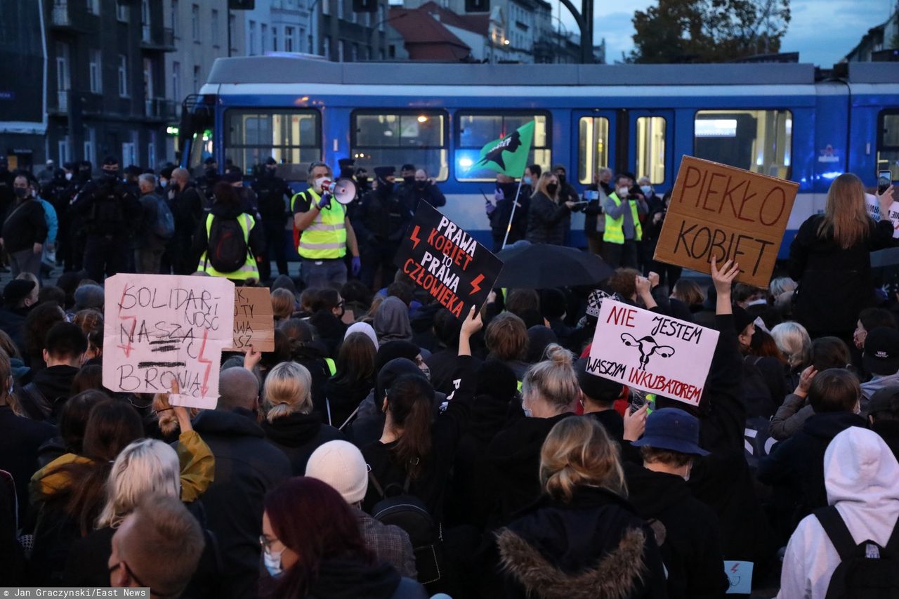 Aborcja. Protesty w Częstochowie. Policja użyła gazu pieprzowego