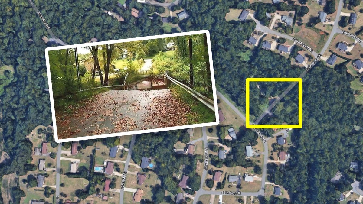 Zwalony most, który w Google Maps widnieje jako przejezdny