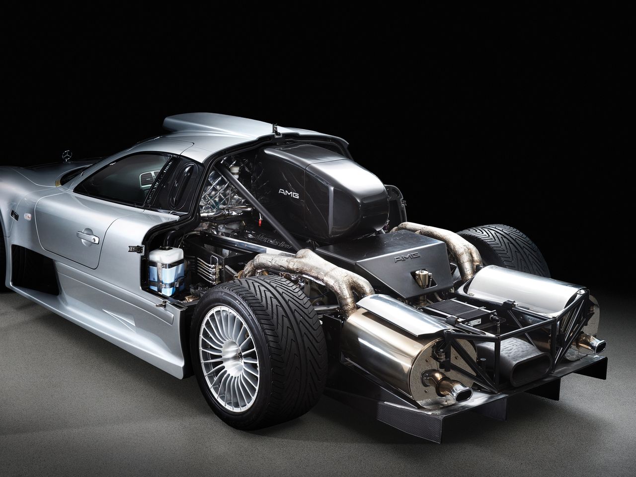 Mercedes-Benz CLK GTR 7.3 fot.3