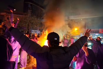 Darmowy internet Starlink dla Iranu. Musk reaguje na protesty