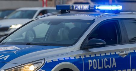 Ewakuacja szkoły we Włodarach. Budynek został ostrzelany