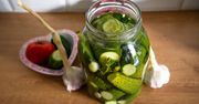 Tak reaguje organizm, kiedy jesz ogórki małosolne. Mało kto ma świadomość