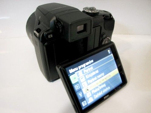 Nikon Coolpix P90 z zoomem 24x - recenzja 4