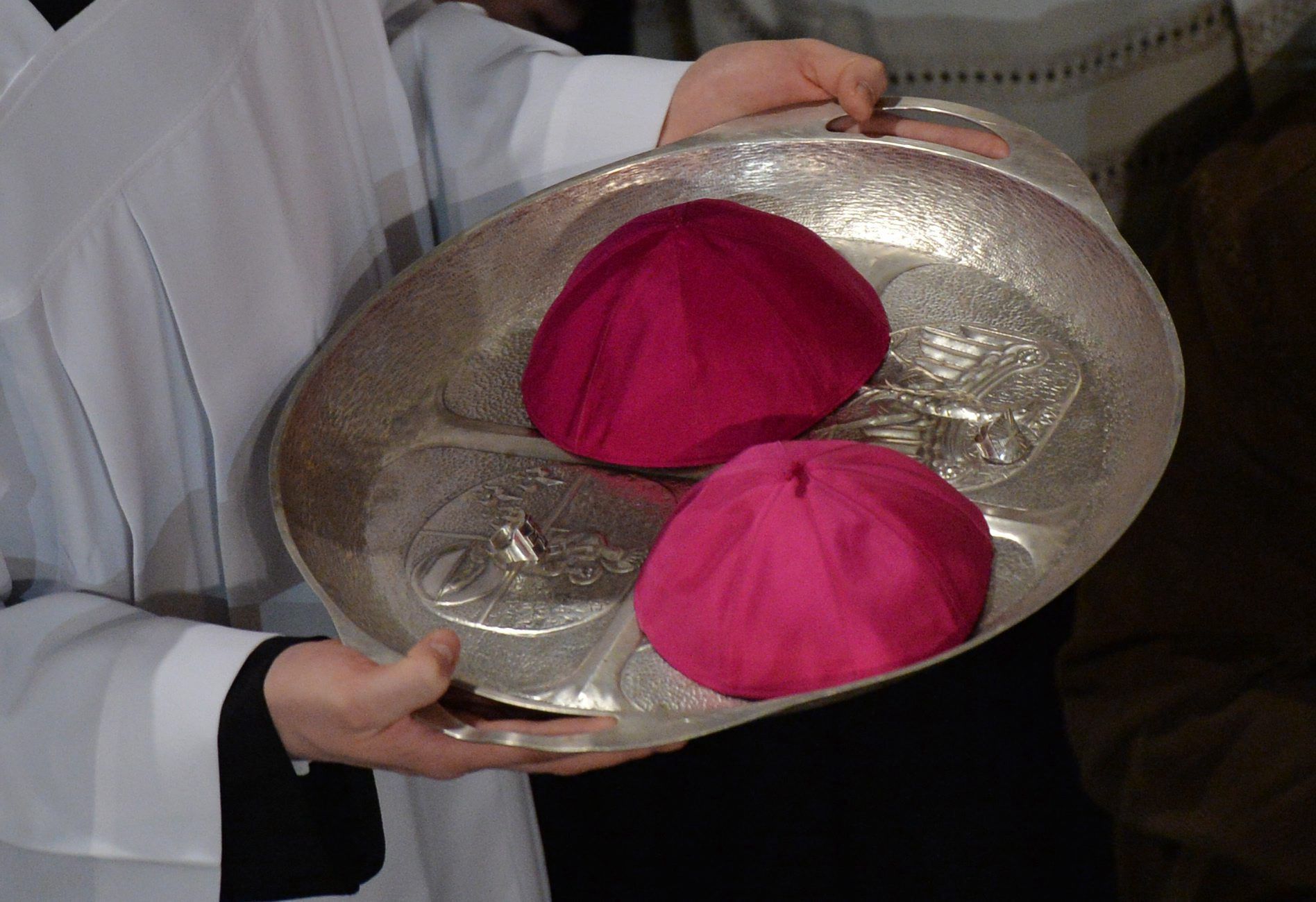 wiadomości,aktualności,WP Wiadomości Podzielony Kościół, podzielona władza. Bez przełomu w relacjach [OPINIA]