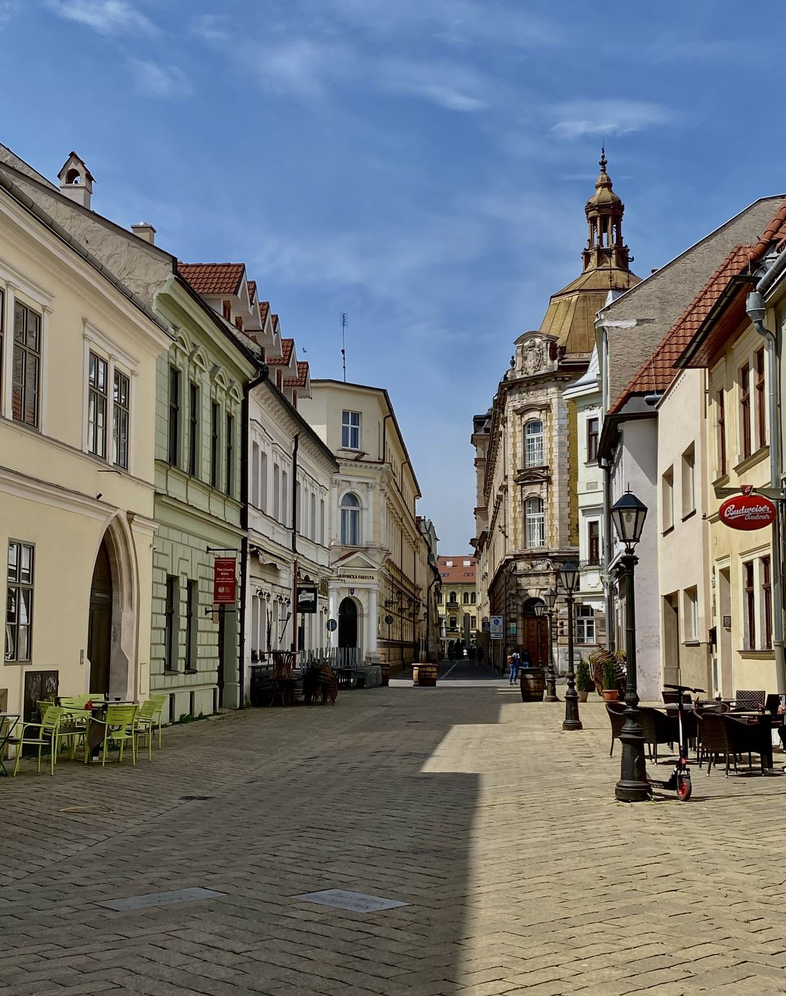 Stare miasto w Koszycach to idealne miejsce na leniwy spacer w otoczeniu ciekawej architektury z historią