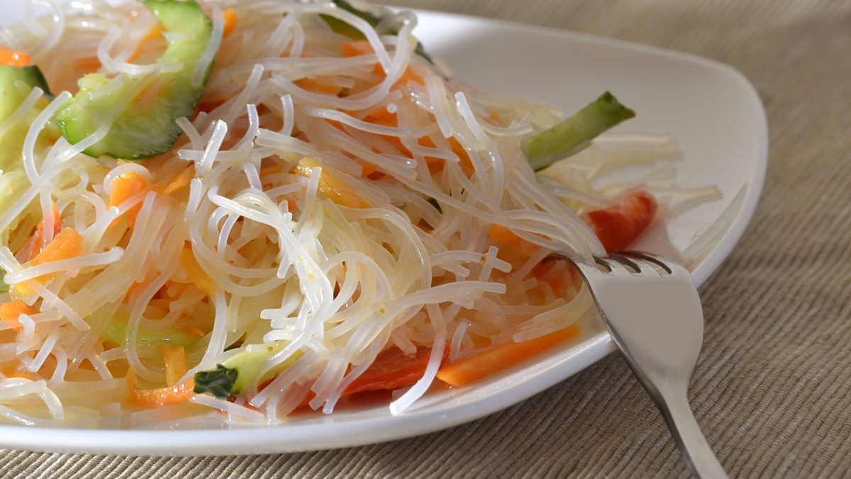 Zamiast ryżu do sałatki dodaję inny składnik. Goście są zachwyceni