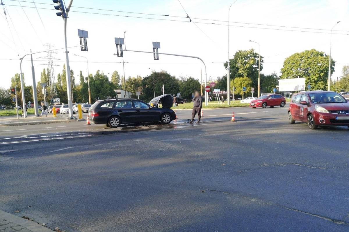 Paraliż al. Kraśnickiej po zderzeniu aut na skrzyżowaniu z ul. Głęboką