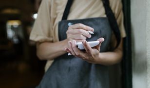 Praca szuka człowieka. Płacą 6 tys. zł na rękę, a chętnych brakuje