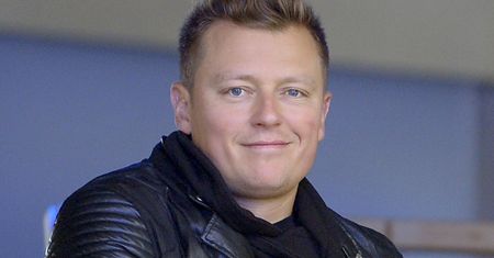 Brzozowski pokazał zdjęcie z mamą. Był wtedy uroczym malcem