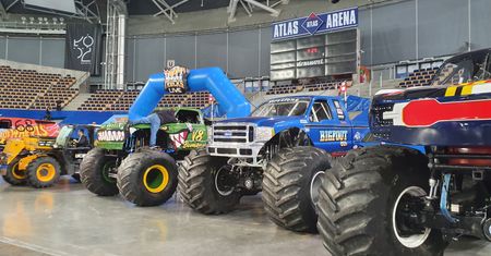 Monster trucki przyjechały na weekend do Łodzi. Wśród nich m.in. Bigfoot!