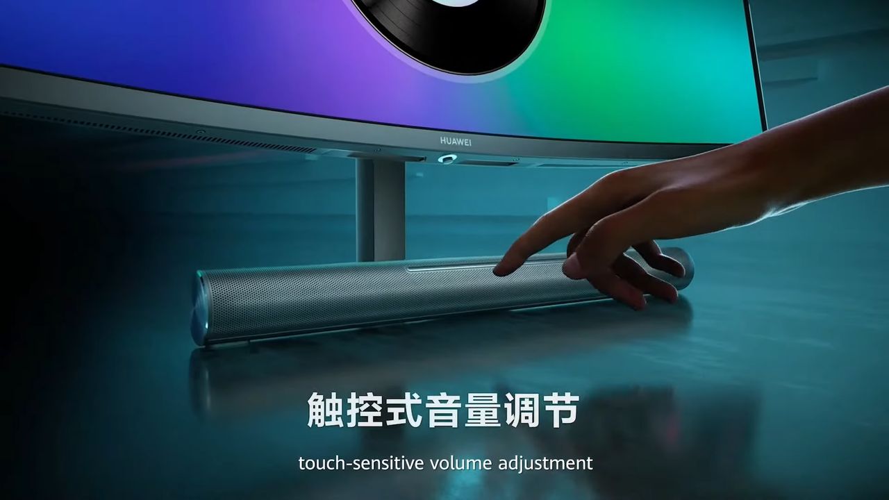 Monitor Huawei MateView GT z soundbarem